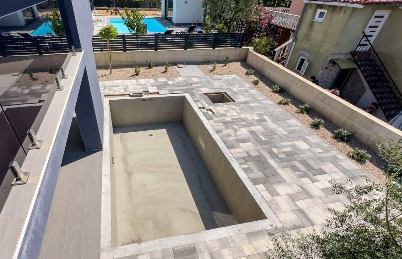 Villa on Krk, Croatia, 150 m² - picture 11