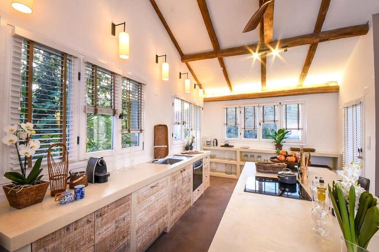 Villa on Hvar, Croatia, 255 m² - picture 11