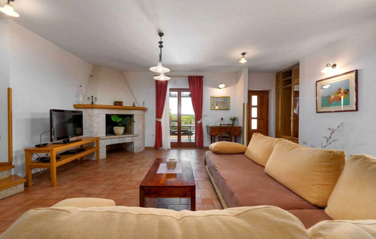 Villa en Tinjan, Croacia, 162 m² - imagen 11