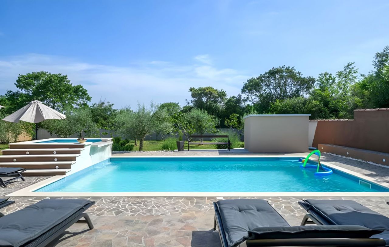 Villa Monteserpo, Kroatien, 150 m² - Foto 11