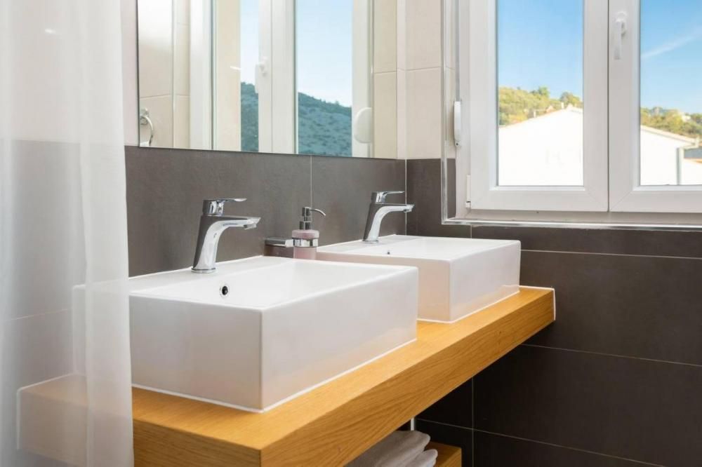 Villa Marina, Croatia, 330 m² - picture 12