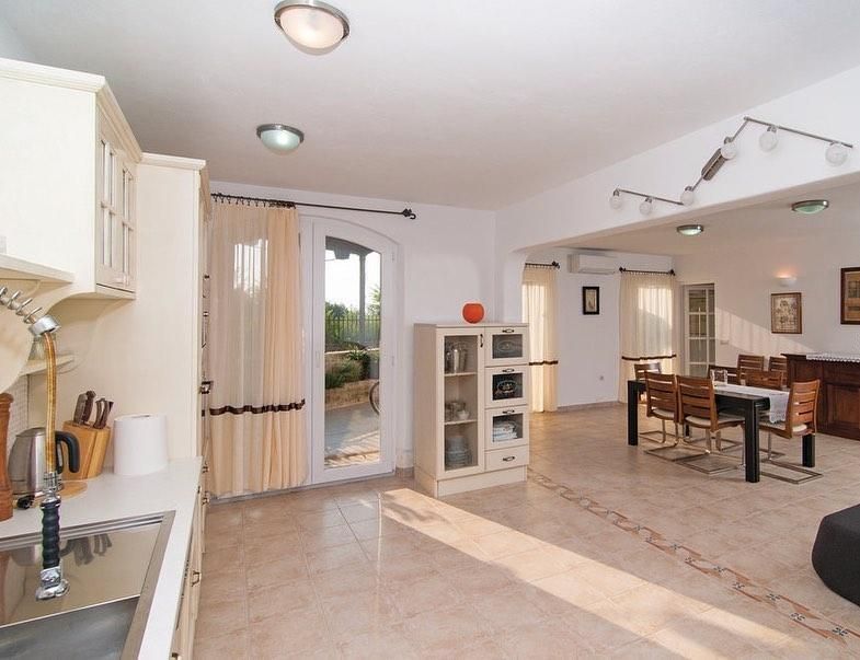 Villa Mirca, Croacia, 140 m² - imagen 12