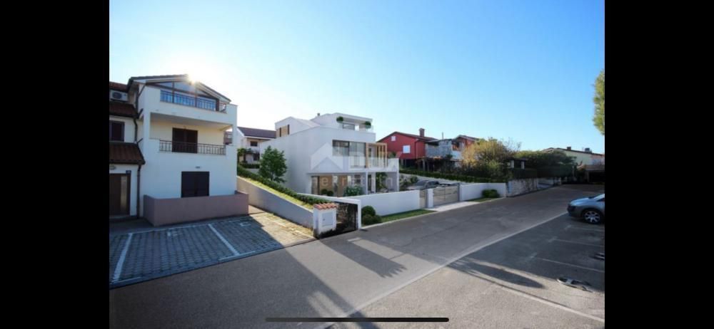 Villa en Umag, Croacia, 180 m² - imagen 12