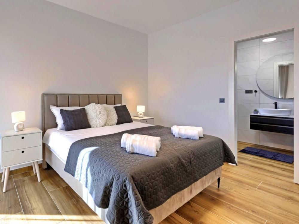 Villa à Poreč, Croatie, 220 m² - image 12