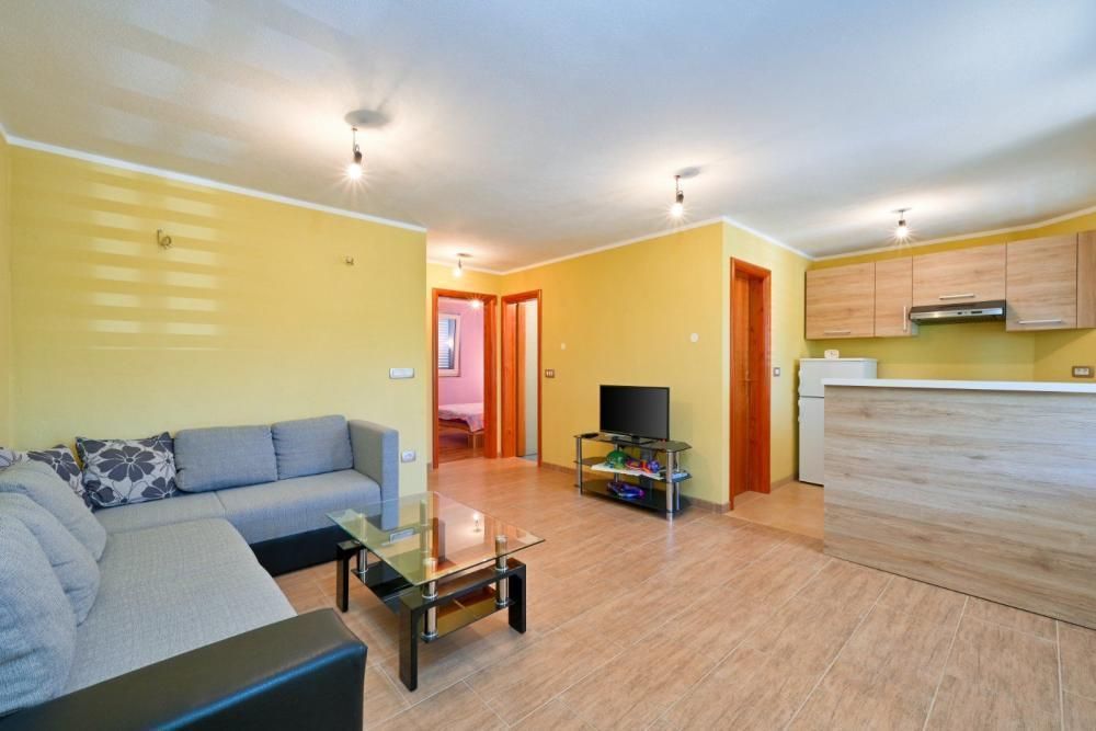 Hotel Malinska, Croatia, 160 m² - picture 12