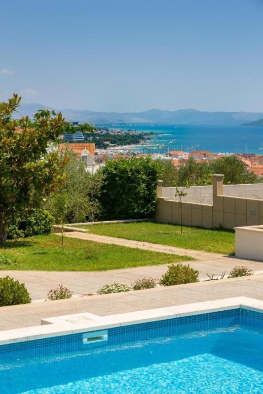 Villa en Vodice, Croacia, 250 m² - imagen 12