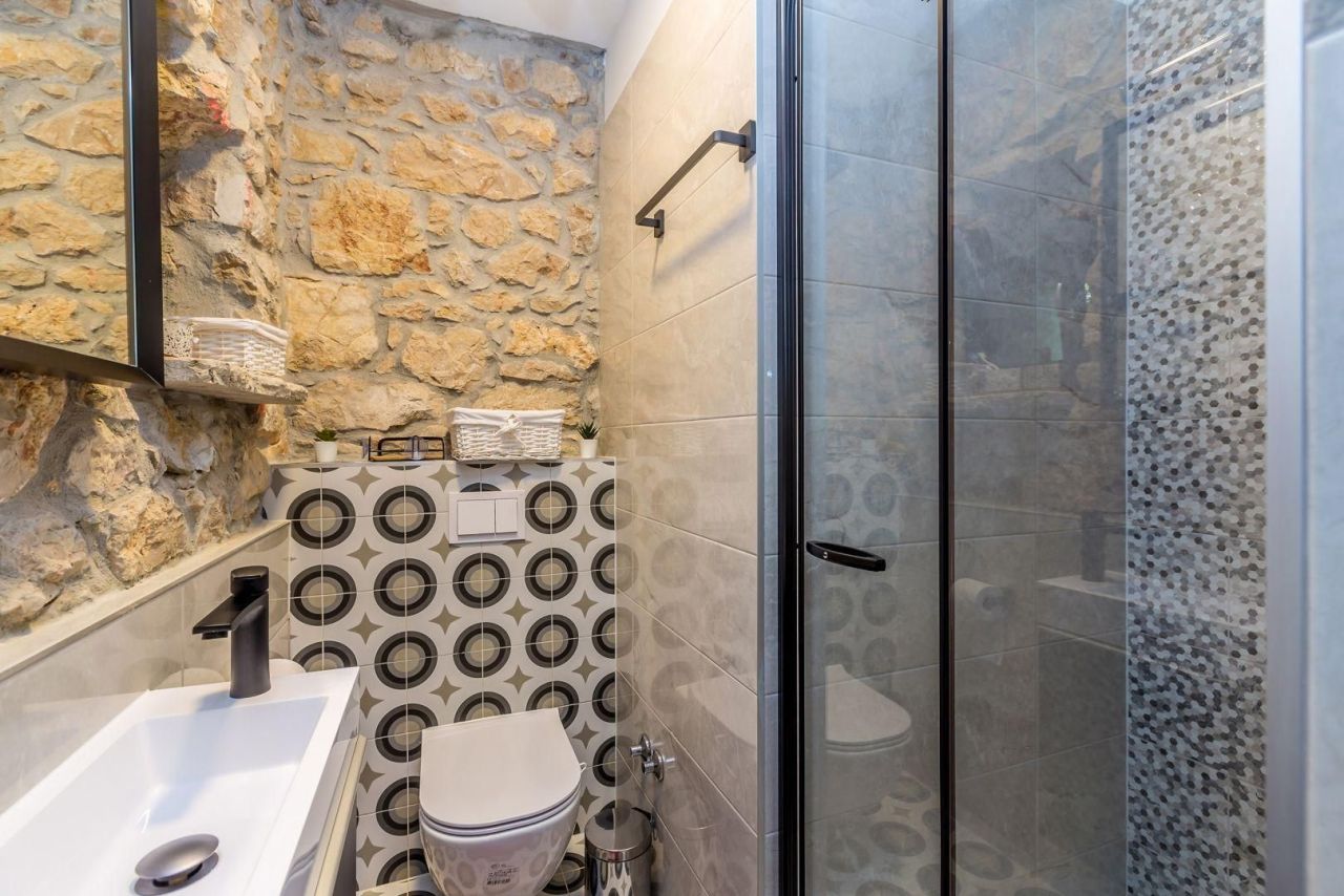 Villa Gostinjac, Dobrinj, Croacia, 254 m² - imagen 12