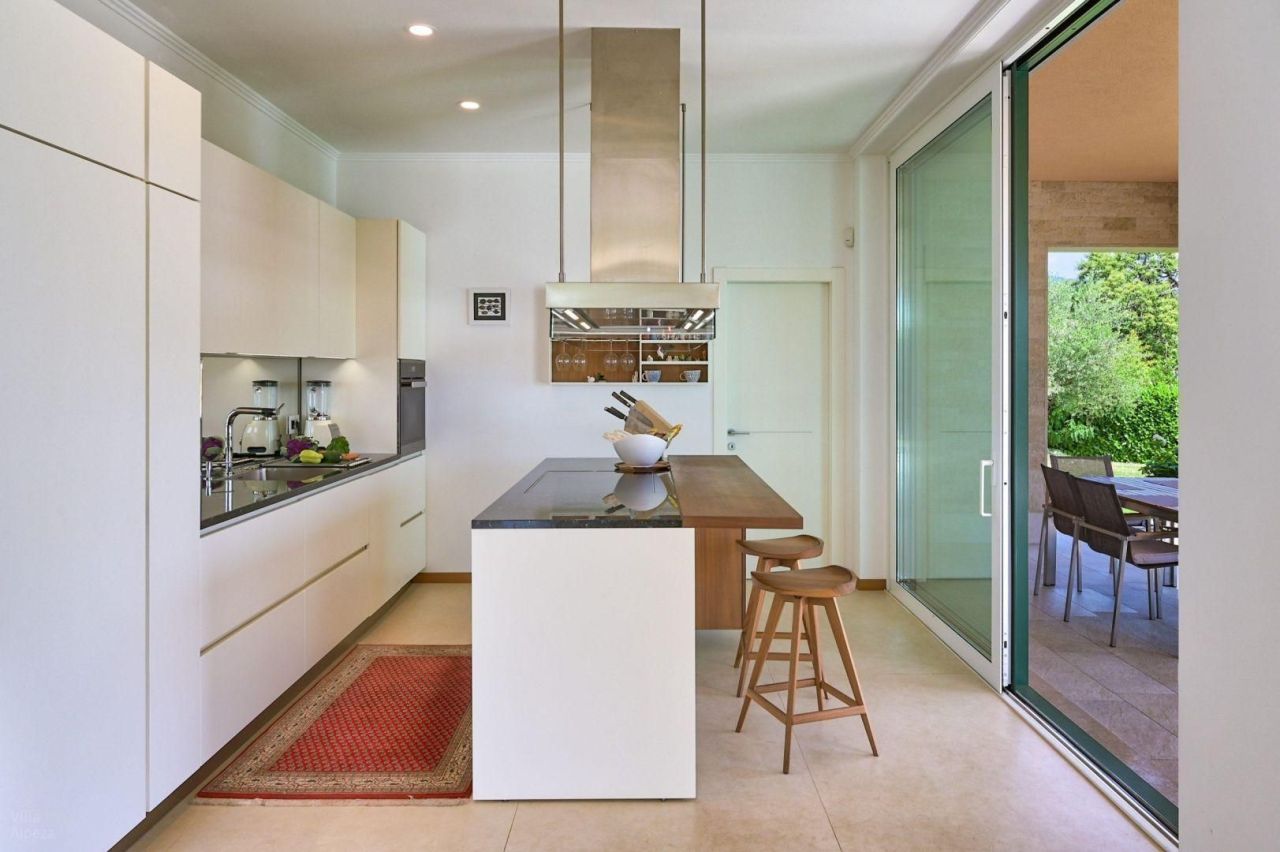 Villa in Lovran, Croatia, 344 m² - picture 12