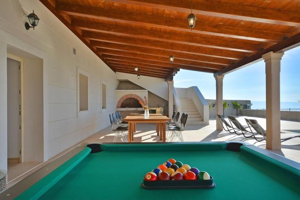 Villa in Split, Croatia, 480 m² - picture 13