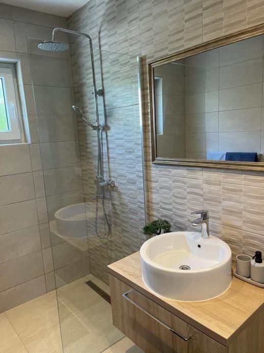 Villa in Pula, Croatia, 255 m² - picture 13