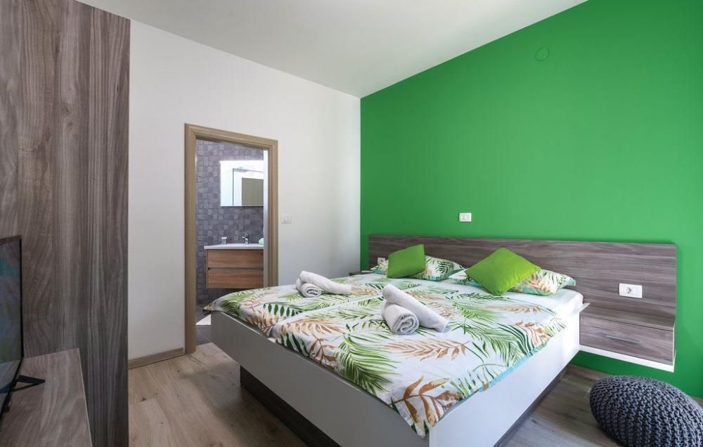 Villa in Pula, Croatia, 565 m² - picture 13