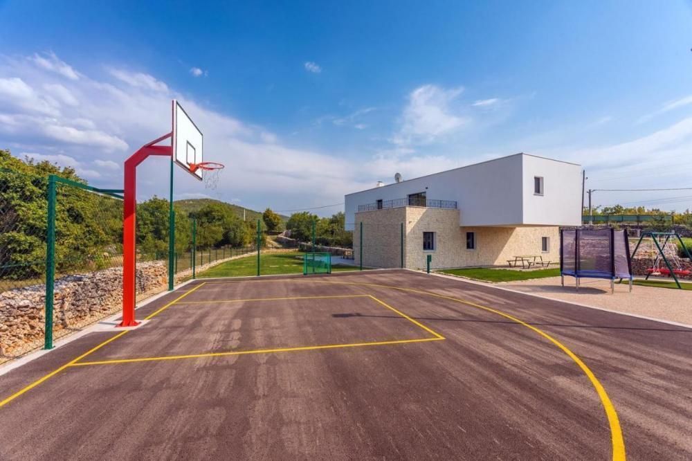 Villa a Spalato, Croazia, 300 m² - foto 13