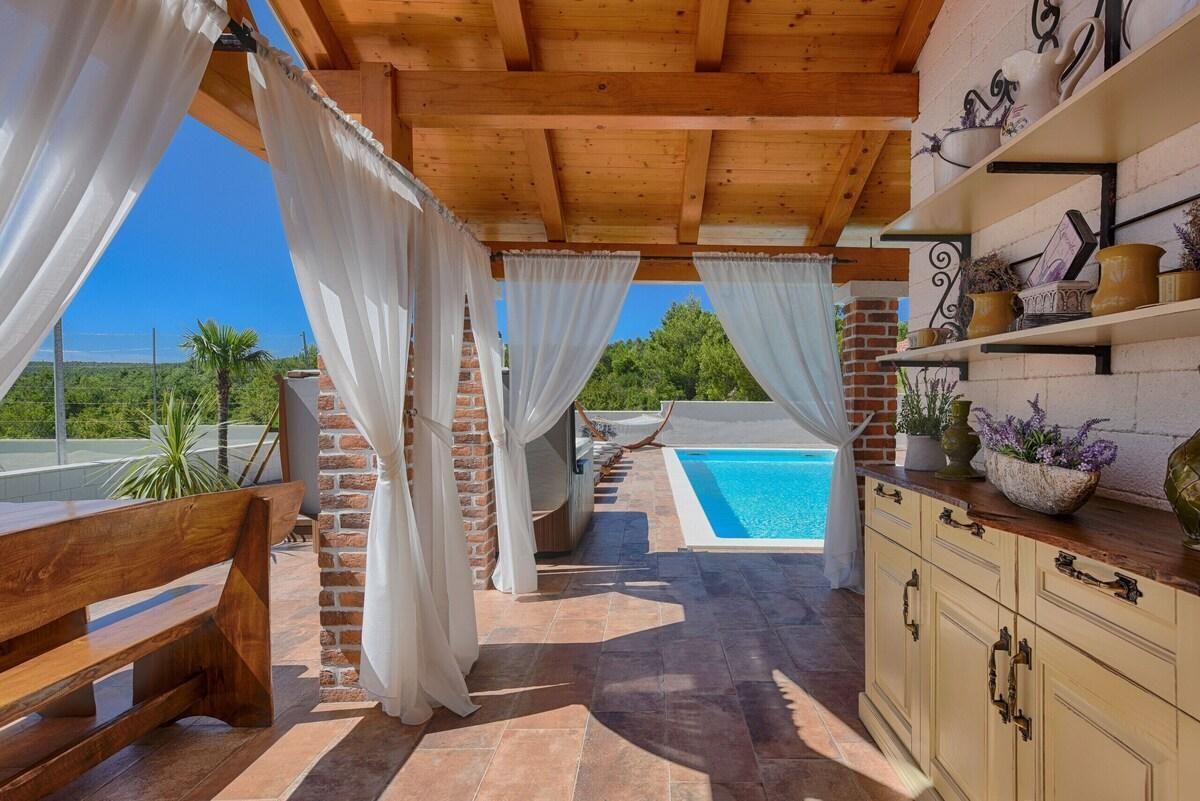 Villa à Zadar, Croatie, 180 m² - image 13