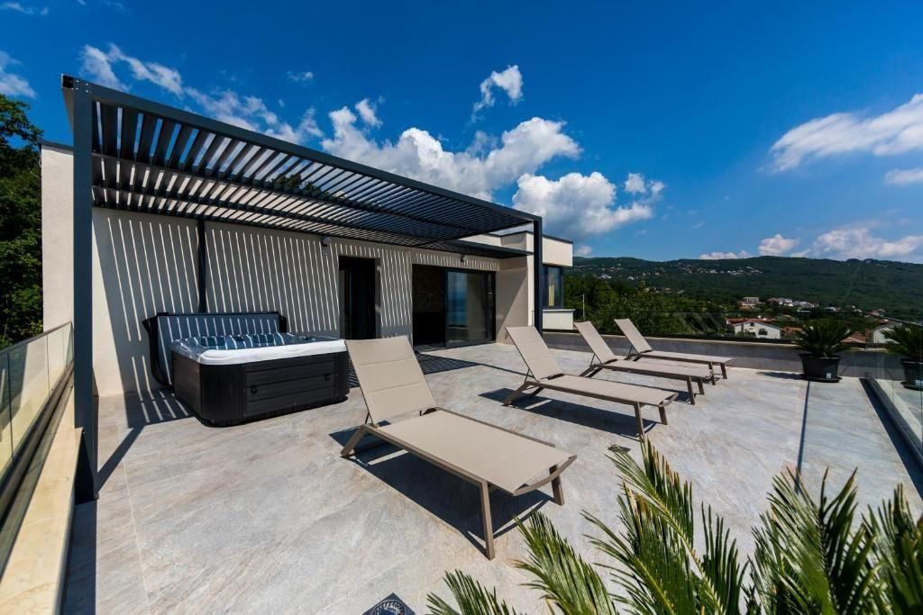 Villa in Opatija, Croatia, 400 m² - picture 13