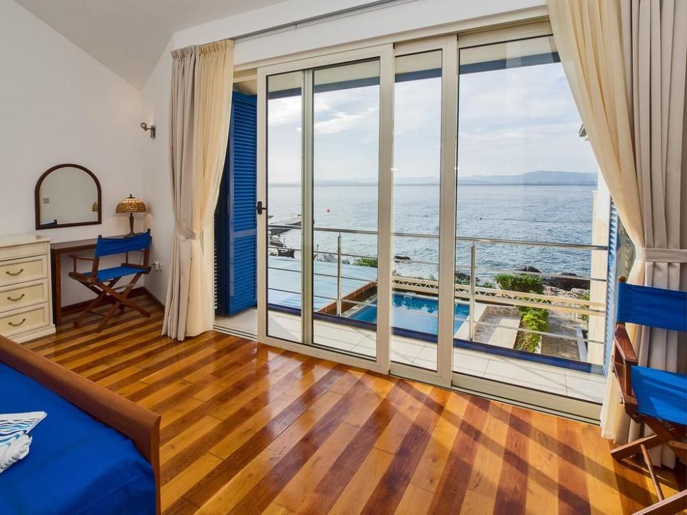 Villa Supetar, Croatie, 230 m² - image 14