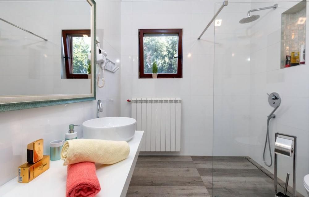 Hotel en Pula, Croacia, 420 m² - imagen 14