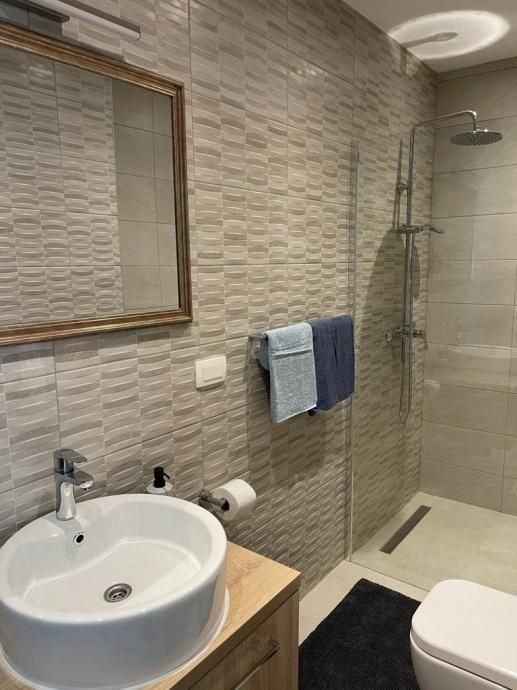 Villa in Pula, Croatia, 255 m² - picture 14