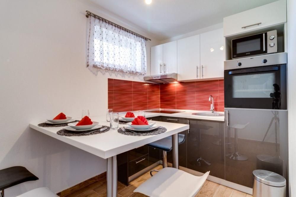 Hotel en Pula, Croacia, 415 m² - imagen 14