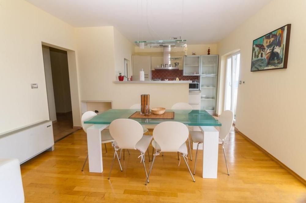 Villa in Lovran, Croatia, 380 m² - picture 14