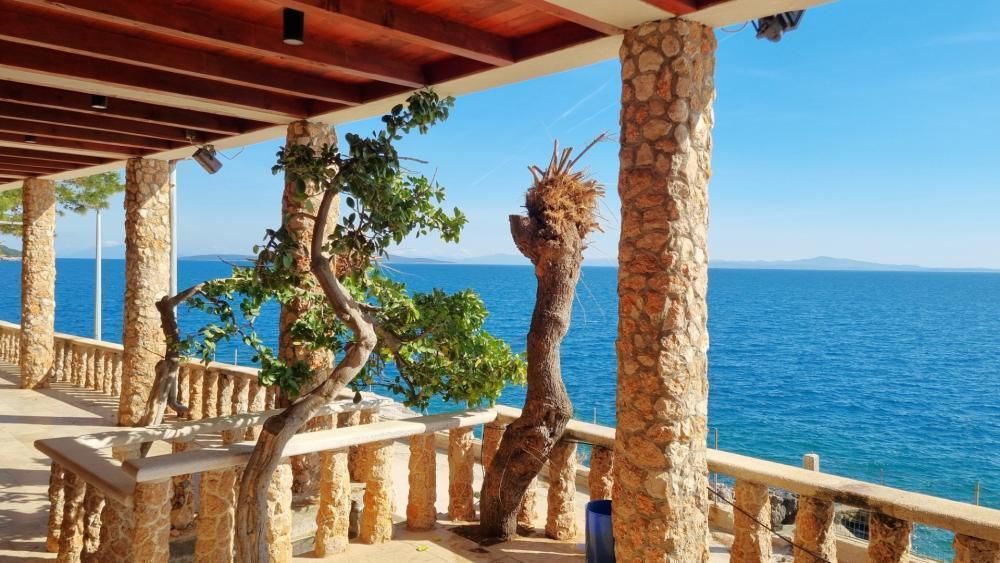 Hotel on Hvar, Croatia, 963 m² - picture 12