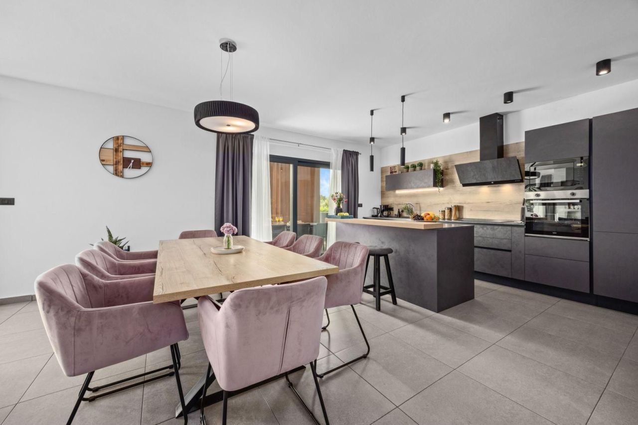 Villa Krnica,Marčana, Croacia, 238 m² - imagen 14