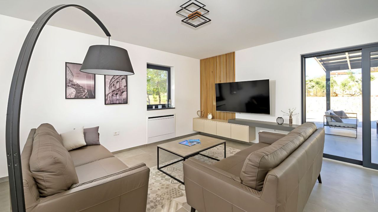 Villa in Svetvincenat, Croatia, 200 m² - picture 14