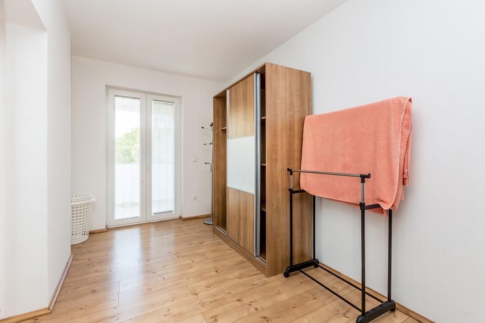 Villa in Malinska-Dubasnica, Croatia, 456 m² - picture 15