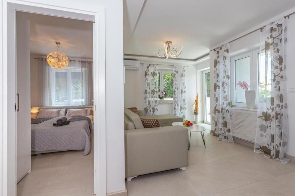 Hotel en Crikvenica, Croacia, 440 m² - imagen 15