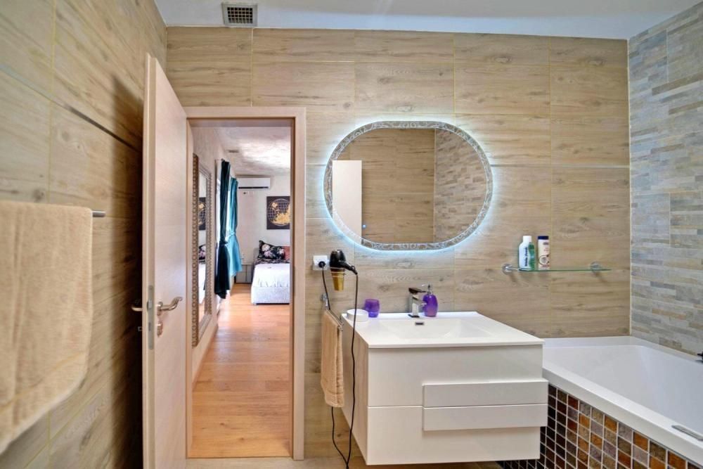 Villa in Novigrad, Croatia, 165 m² - picture 15