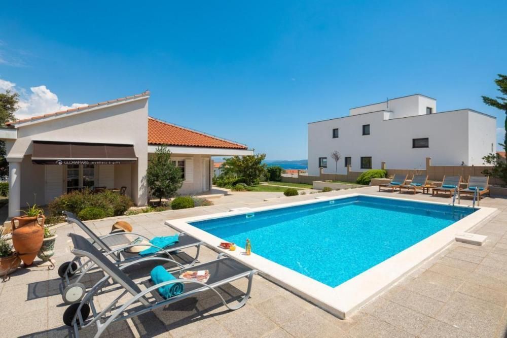 Villa en Vodice, Croacia, 250 m² - imagen 15