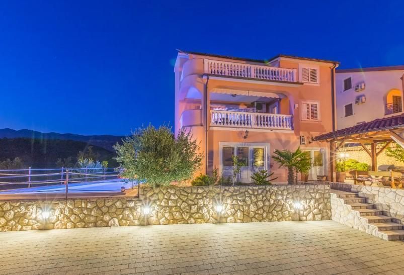 Villa à Crikvenica, Croatie, 440 m² - image 15