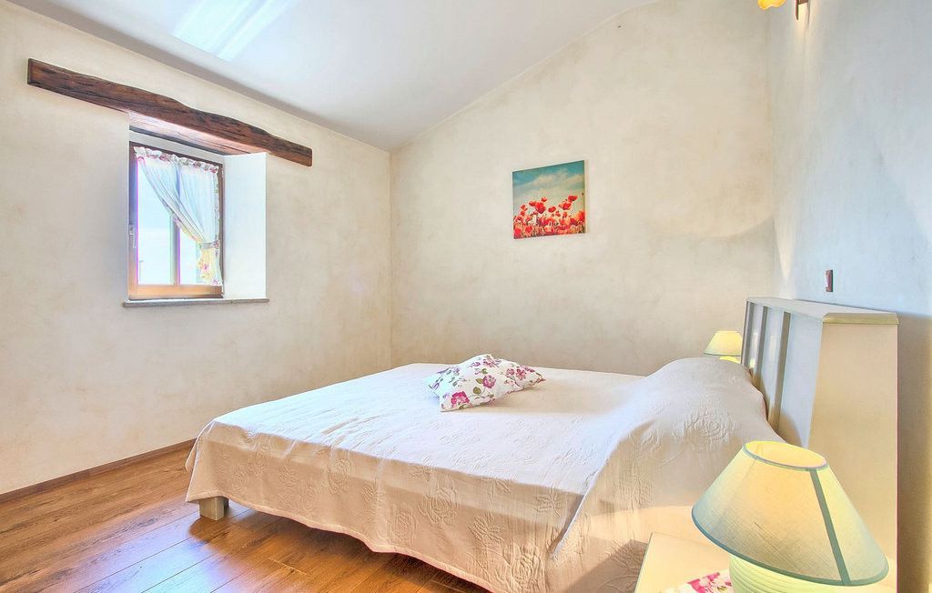 Villa en Tinjan, Croacia, 250 m² - imagen 15