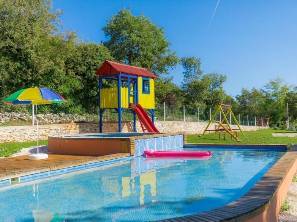 Hotel en Tinjan, Croacia - imagen 16