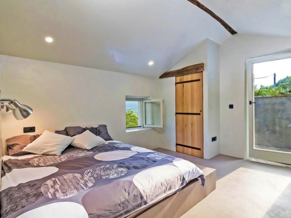 Villa in Oprtalj, Croatia, 100 m² - picture 16