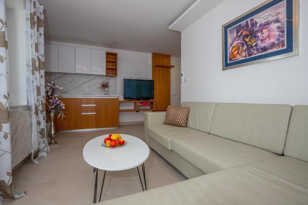 Hotel en Crikvenica, Croacia, 440 m² - imagen 16