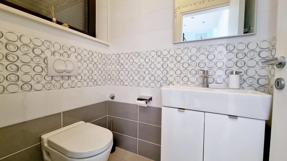 Villa en Kraljevica, Croacia, 380 m² - imagen 16