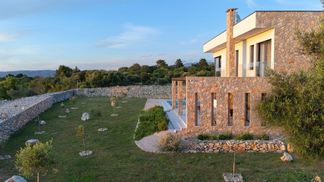 Villa Lun, Novalja, Croacia, 192 m² - imagen 16
