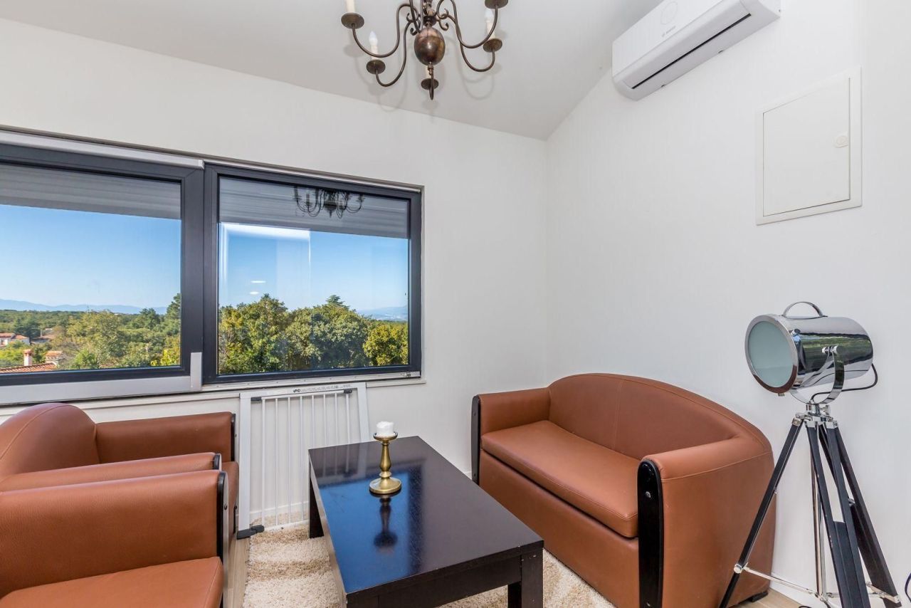 Villa Gostinjac, Dobrinj, Croacia, 254 m² - imagen 16