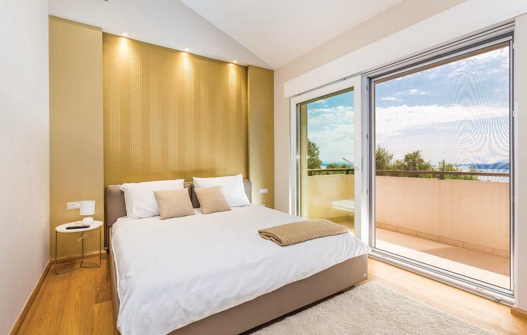 Villa in Bregi, Croatia, 240 m² - picture 15