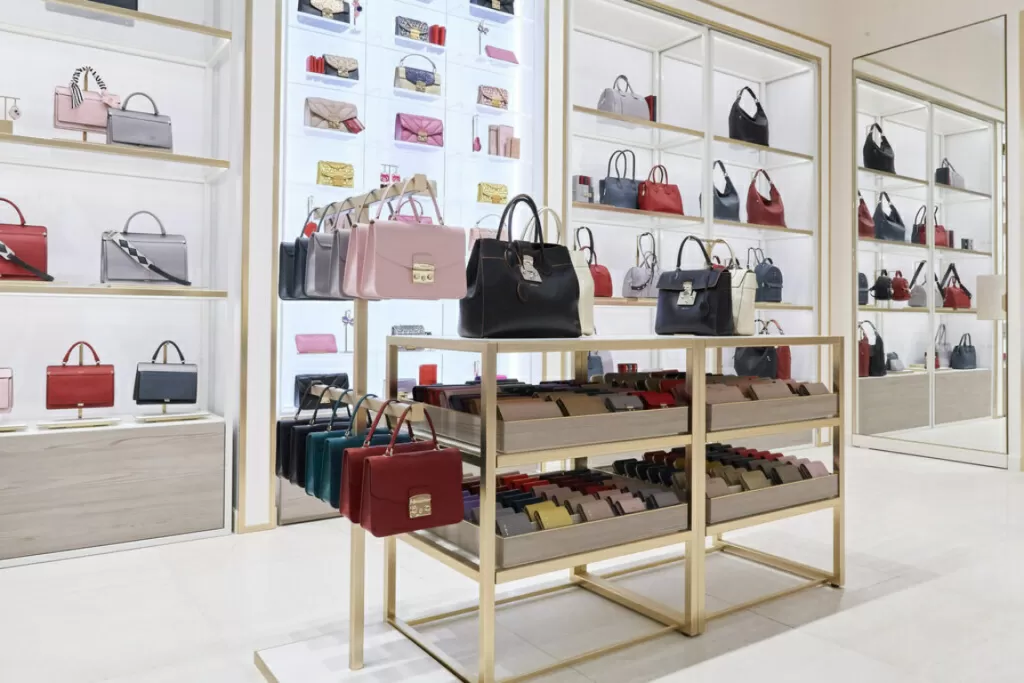 Biens commerciaux à Barcelone, Espagne, 86 m² - image 2