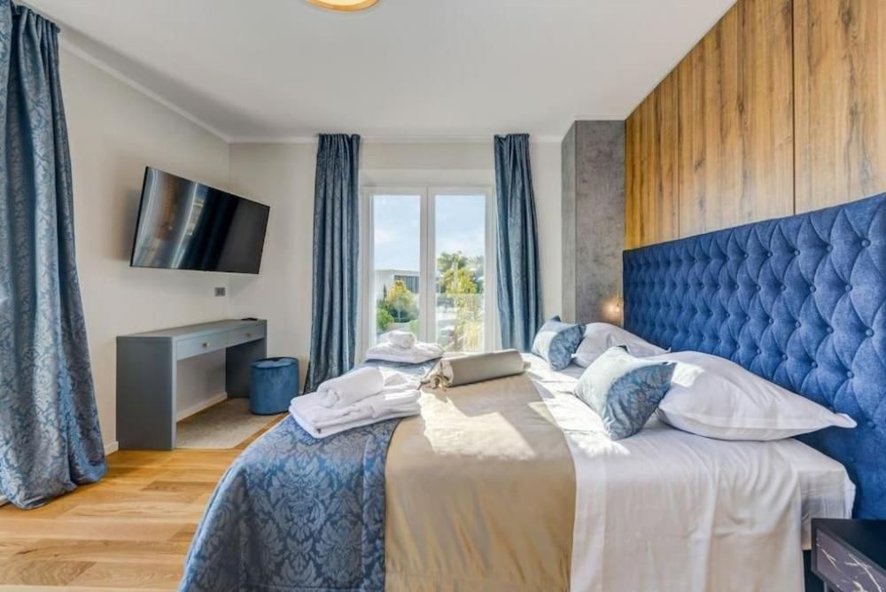 Villa in Rogoznica, Croatia, 500 m² - picture 13