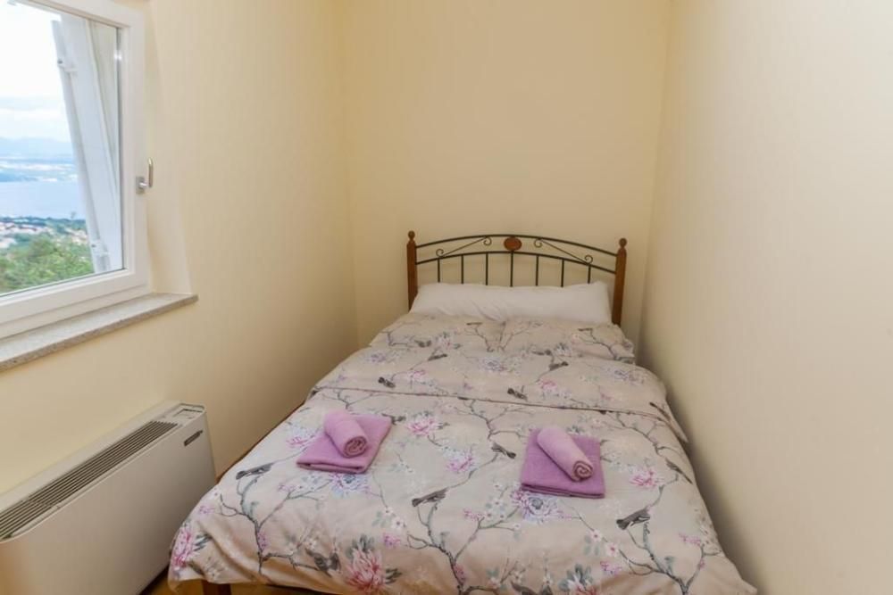 Villa in Lovran, Croatia, 380 m² - picture 17