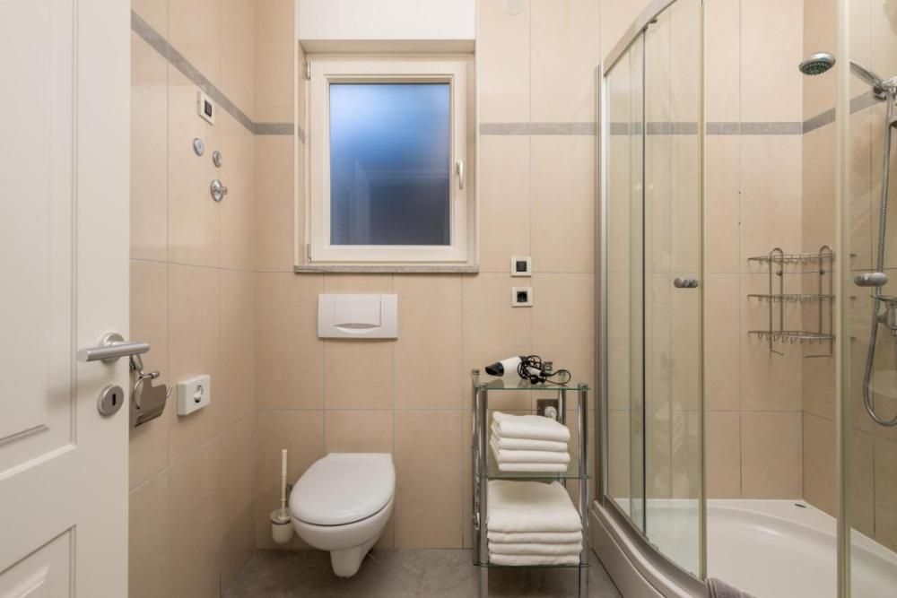 Hotel in Icici, Croatia, 1 500 m² - picture 17