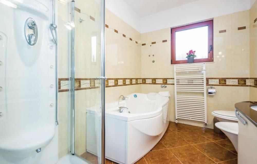 Villa in Rijeka, Kroatien, 300 m² - Foto 18