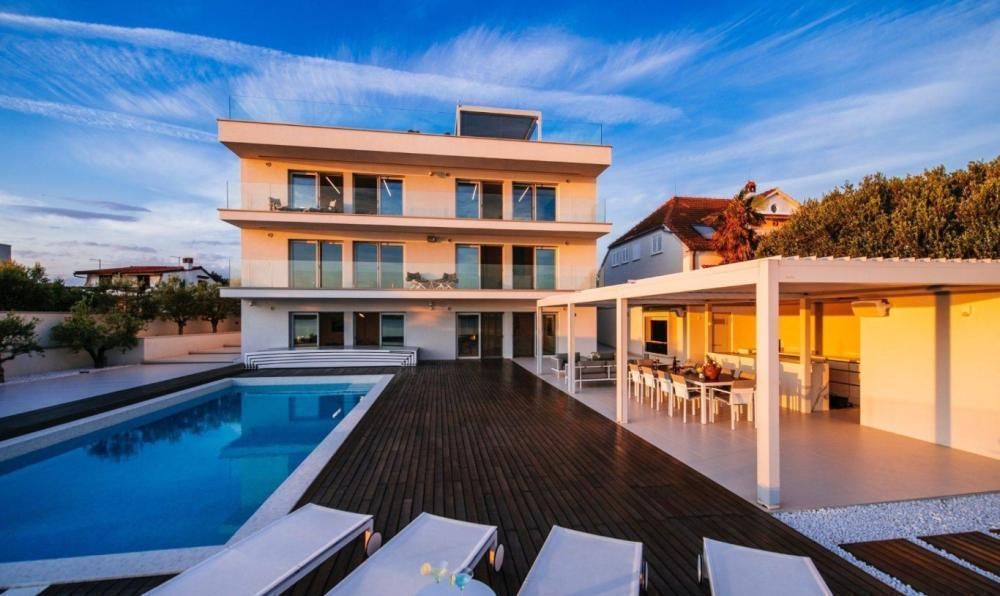 Villa à Zadar, Croatie, 700 m² - image 18