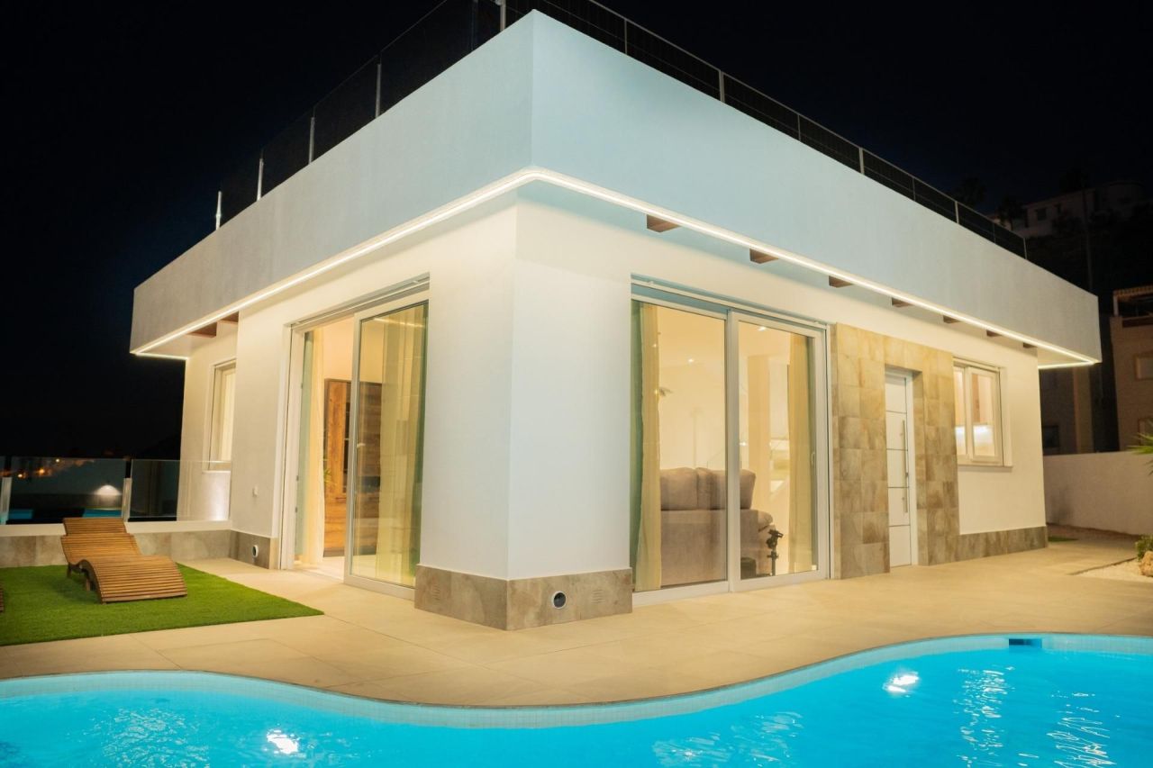 Villa en Ciudad Quesada, España, 189 m² - imagen 1