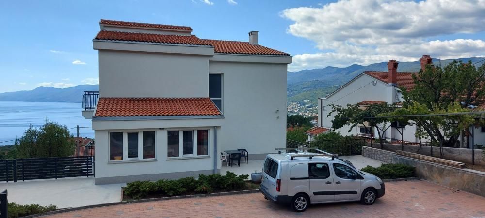 Villa en Rijeka, Croacia, 422 m² - imagen 19