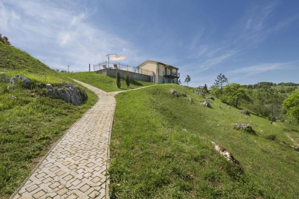 Hotel en Motovun, Croacia, 820 m² - imagen 19