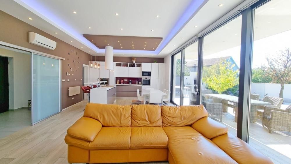 Villa en Kraljevica, Croacia, 380 m² - imagen 19