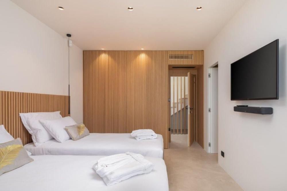 Villa on Brac, Croatia, 250 m² - picture 19